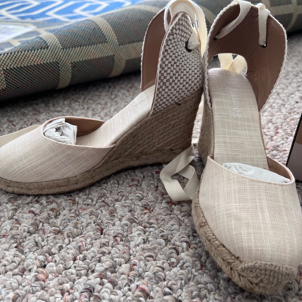 Soludos Wedges Lace up - Size 6